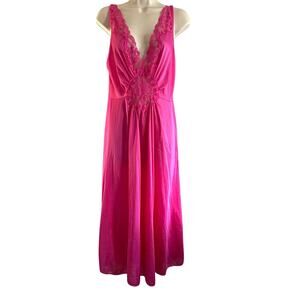 VTG Slip Maxi Lace Dress Vanity Fair Bodysilk Pink Lace Bodice Cottagecore Fairy